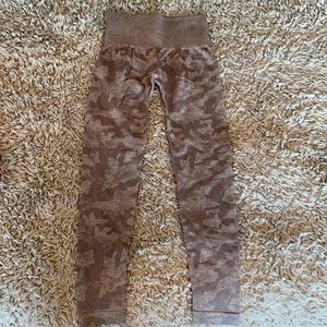 Nvgtn camo leggings